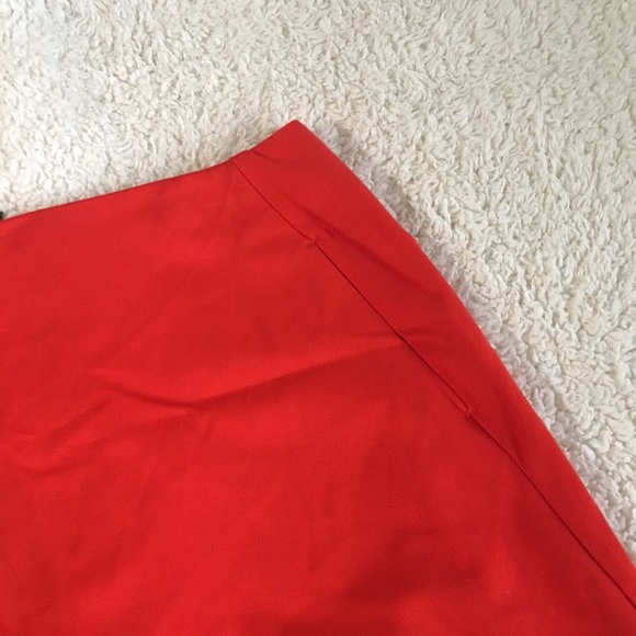 SOLD! CAbi Fiery Red Ponte Knit Skirt 10 A Line - Picture 3 of 8